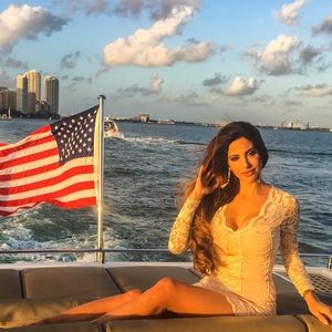 Beautiful cream lace sequin embroidered mini dress